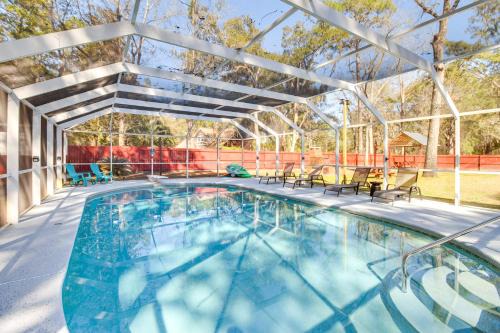 Pool and Gameroom Family Fun Retreat in Hinesville!