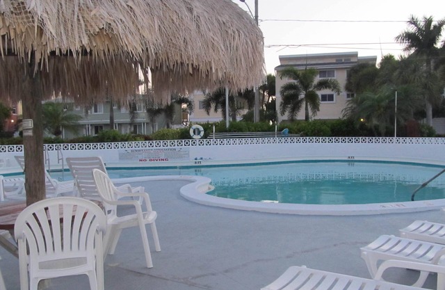 Pool, Fishing Dock, and steps to the Beach! Awesome view of Boca Ceiga Bay.