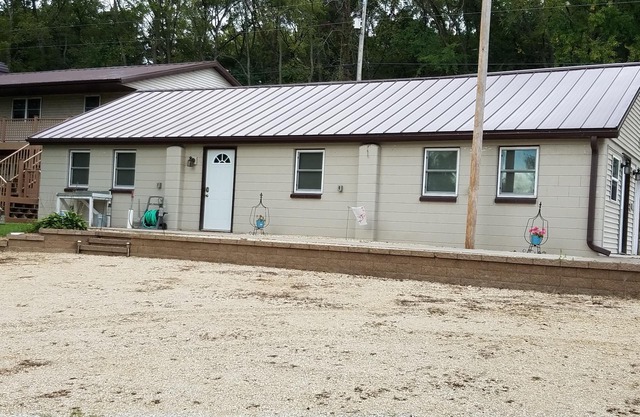 Pool Nine Bunkhouse.