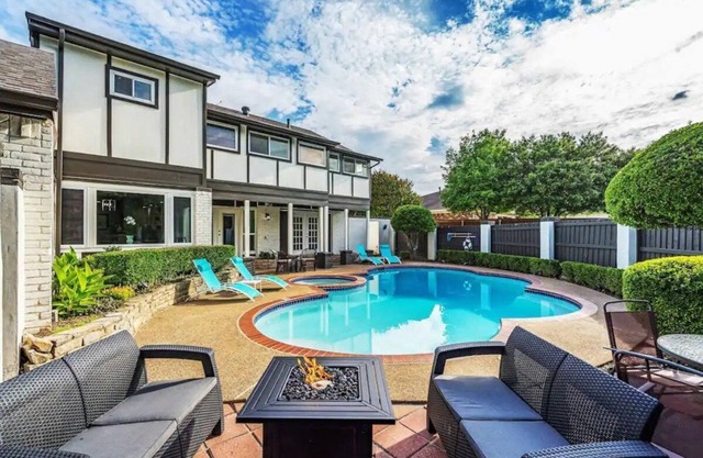Pool Oasis | Game Loft w/PS5 | 12 Beds | ✓ PETS