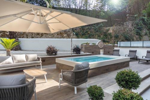 Pool & SPA Vatican Luxury Apt