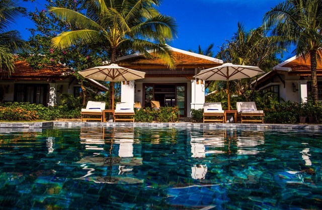 Pool View Villa - One Bedroom Resort, Sleeps 3