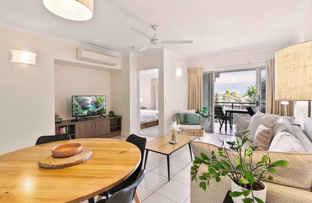 Poolside Paradise Cairns - 9 Pools, BBQ & Gym