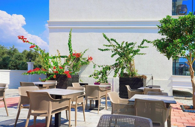Port Selene Otel