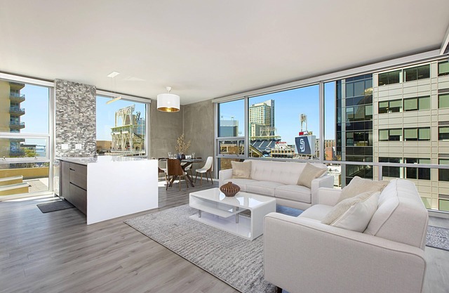 Post Modern Luxury Ball Park condo, East Village, Downtown San Diego, Gaslamp