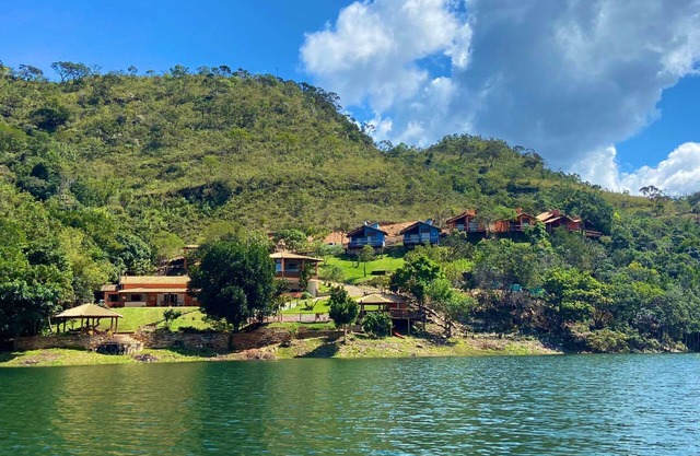 POUSADA FECHO DA SERRA