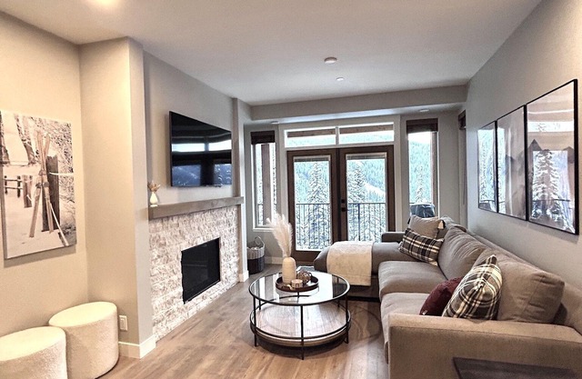 Powder Heights Unit 17