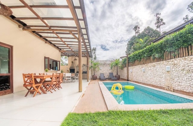 Praia do Forte Linda Casa 4/4, Private pool, Gourmet Balcony and WIFI.