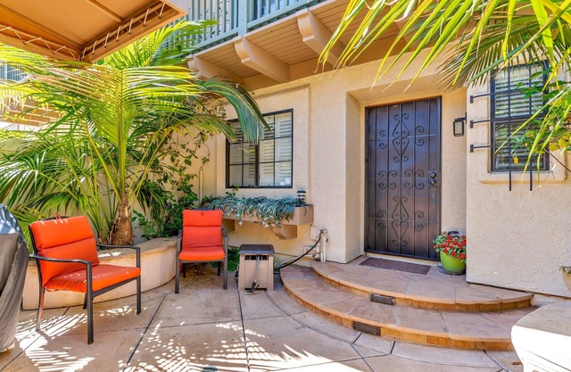 Premier Carlsbad furnished 2 bdrm townhouse for rent -ocean and sunset views