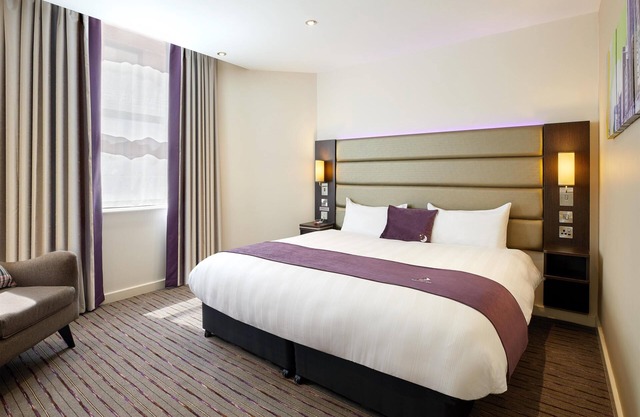 Premier Inn Manchester - Prestwich
