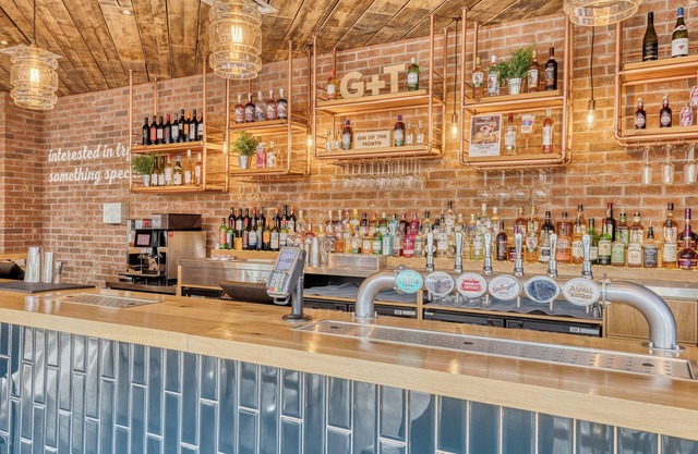 Premier Inn Milton Keynes Central - Avebury Boulevard