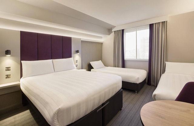 Premier Inn Tamworth Central