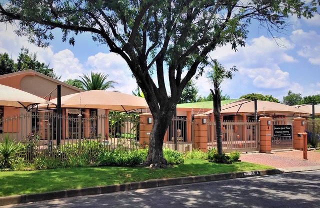 Premiere Guest House