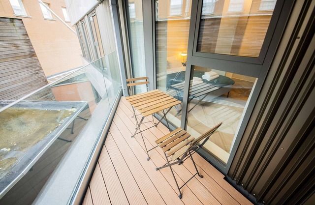 Premium 1BDR Apartment KS