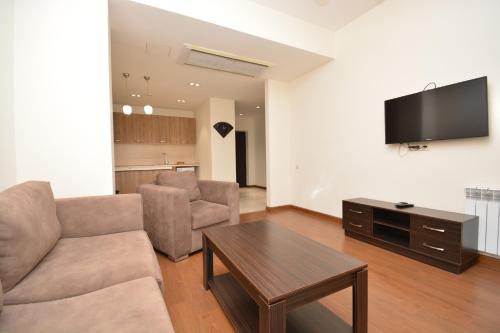 Premium apartment on Byuzand 17 with big balcony