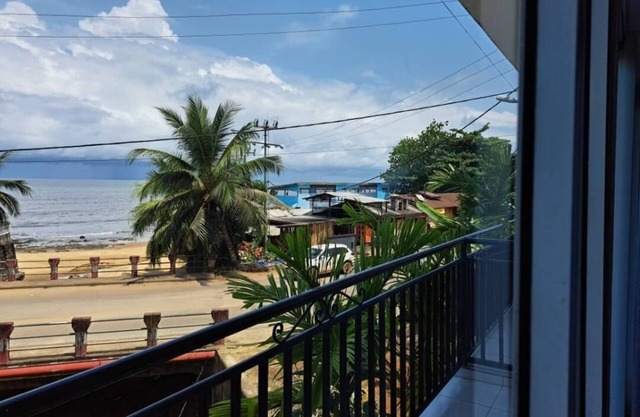 Premium Room with Balcony Sea View B&B