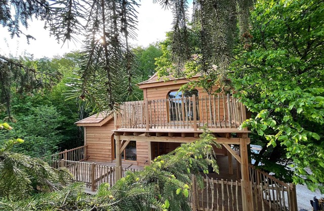 Prenez de la hauteur dans Le Château Des Féés