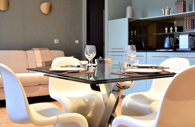 Prestigious apartment near the Pompidou center A/C and Parking