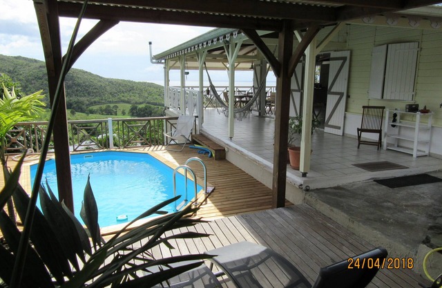 Pretty Creole villa, view on sea and countryside