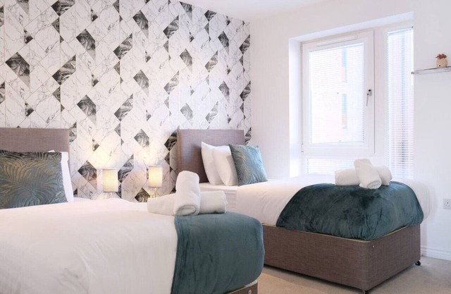 Prime Location 4 Bedroom 3.5 Bath House - Sleeps 8