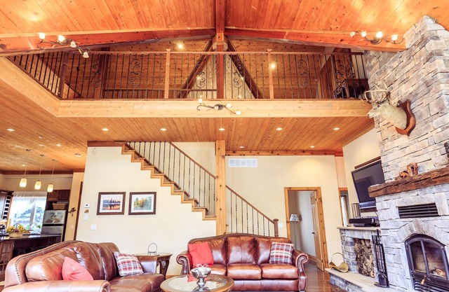 Prime Muskoka location, Luxury cottage for rent