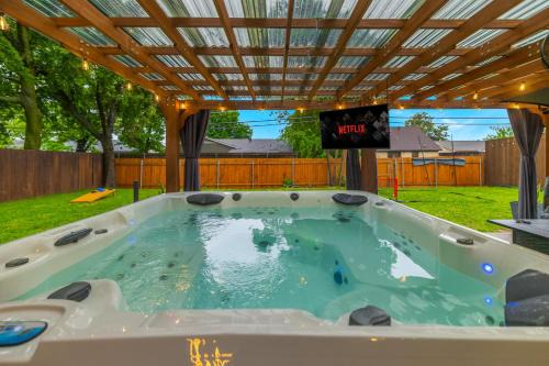 Pristine & Homely Getaway with 6pple hot tub