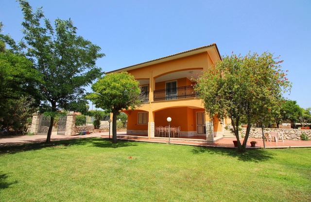 PRIVAT SWIMMING POOL AND PANORAMIC VIEW