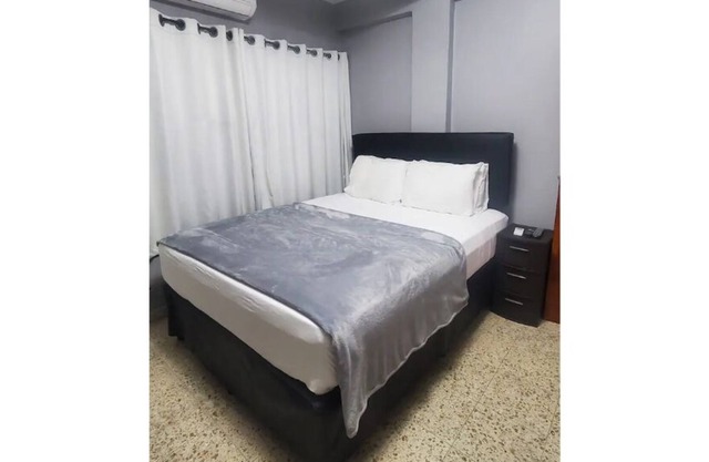 Private 1BR Apt #7*Top Location*Security & Parking