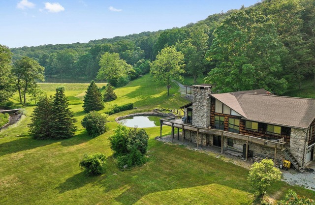 Private 500 Acre Mountain Paradise