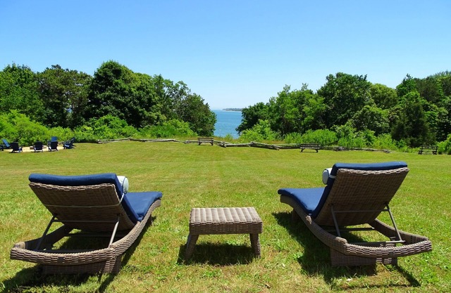 Private Beach - 3 bedroom