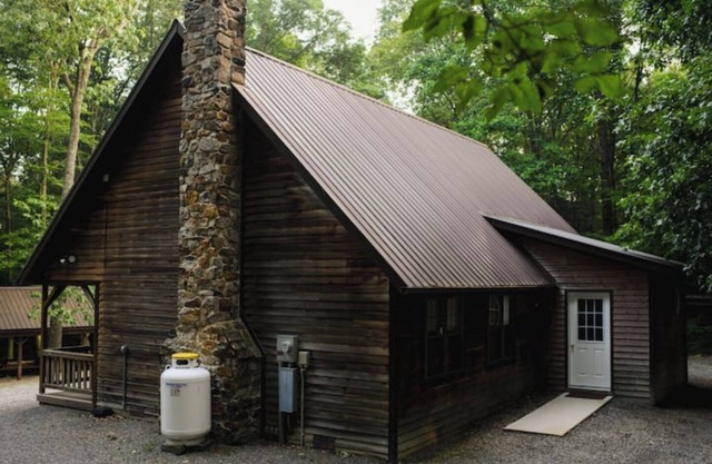 Private Cabin Getaway in Central PA Mountains