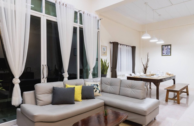 Private cozy family house, paddy field scenery