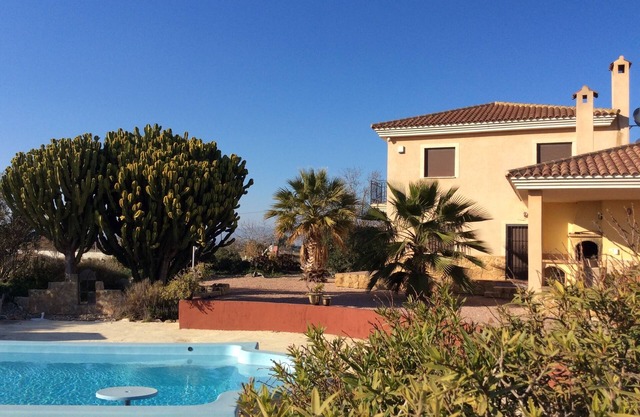 Private familypoolvilla
