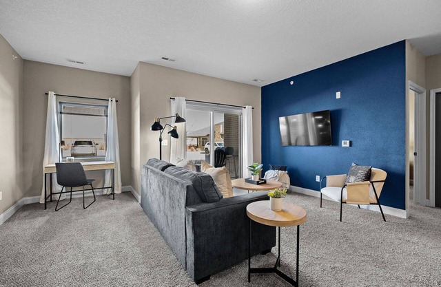 Private Garage | Huge Gym | First Floor | Wifi