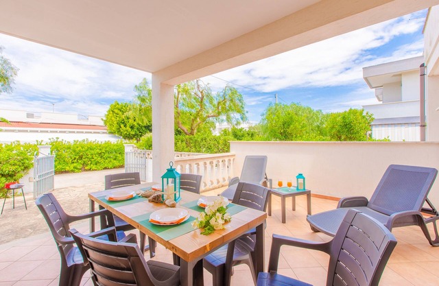 Private garden, Fenced, For FAMILIES, SEA 400 m away,