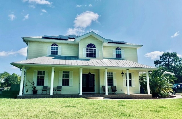 Private & Gated 4-bedroom house with 10.6 Acres, Game Rooms, Pool, Hot Tub, Bar