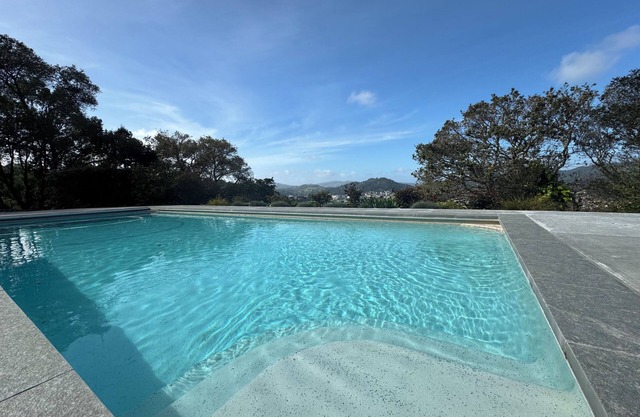 Private Hillside Casita w/Views, Heated Pool – Between SF & Napa