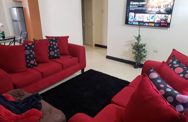 Private House Near to Resort Area, Airport and Attractions