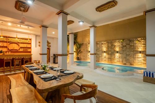 Private Luxe 5BR Villa Swarna Mandapa By Orivista