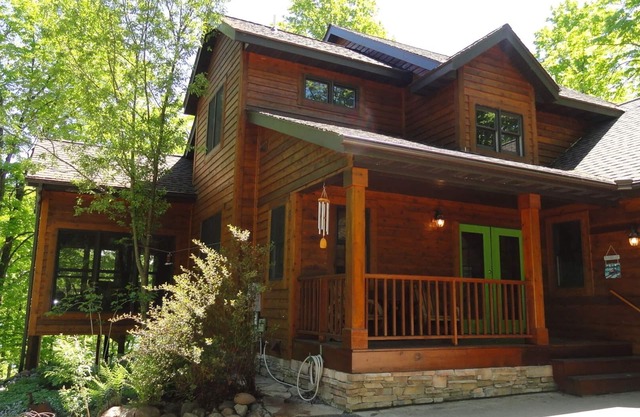 Private Modern Home in Rustic Surroundings