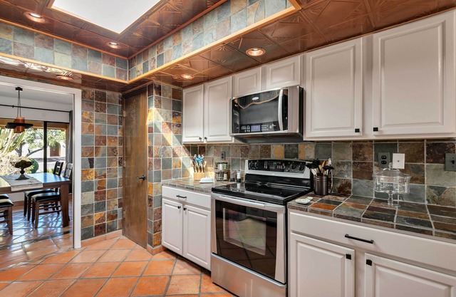 Private Pool: Pet-friendly Home in Scottsdale!