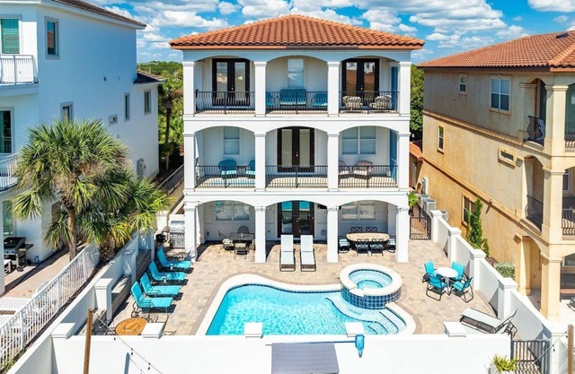 Private Pool+Spa*Elevator*Golf Cart Included!