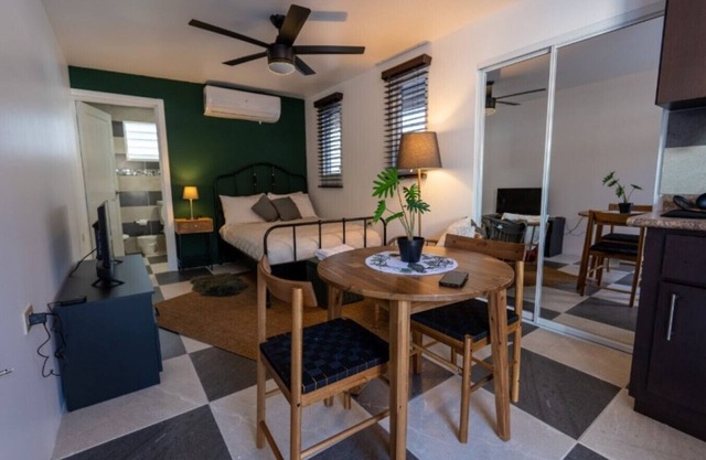 Private Studio at El Flamingo Beach Club