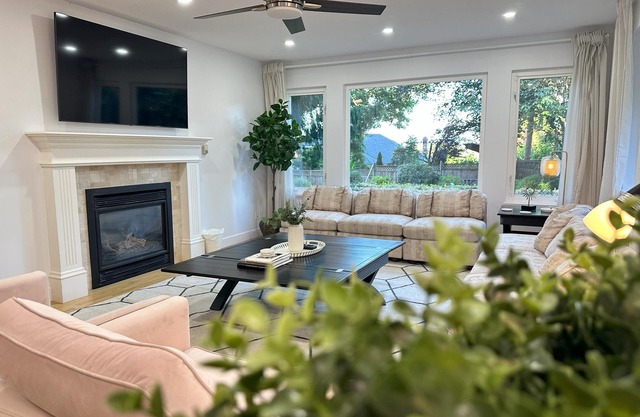 Private Resort Like Stay in Metro Vancouver