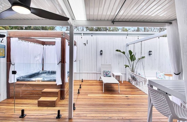 Private Spa, Fire Pit - The Retreat Coolum Beach