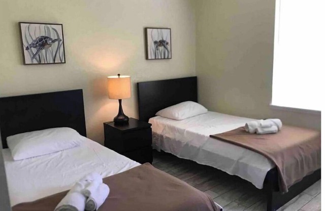 Private studio, 5 min walking distance to beach.