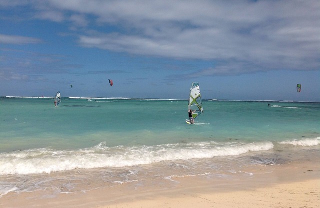 Private Studio F Kiting Hiking Kayaking Sublime sea views on roof deck