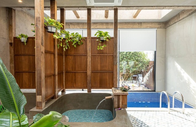 Private villa in Jeju, South Korea – tropical vibes with pool and jacuzzi