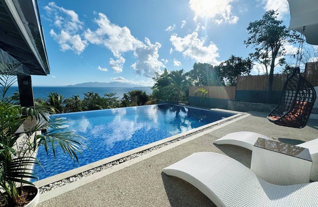 Private Villa with Stunning Ocean view and infinity pool