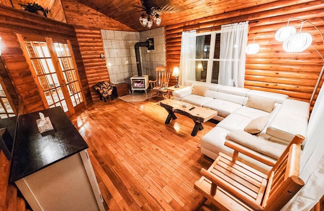 Private Waterfront Cabin with Hot Tub & Boat Dock with Swim Ladder